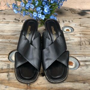 Amalfi for Nordstrom leather sandal size 8